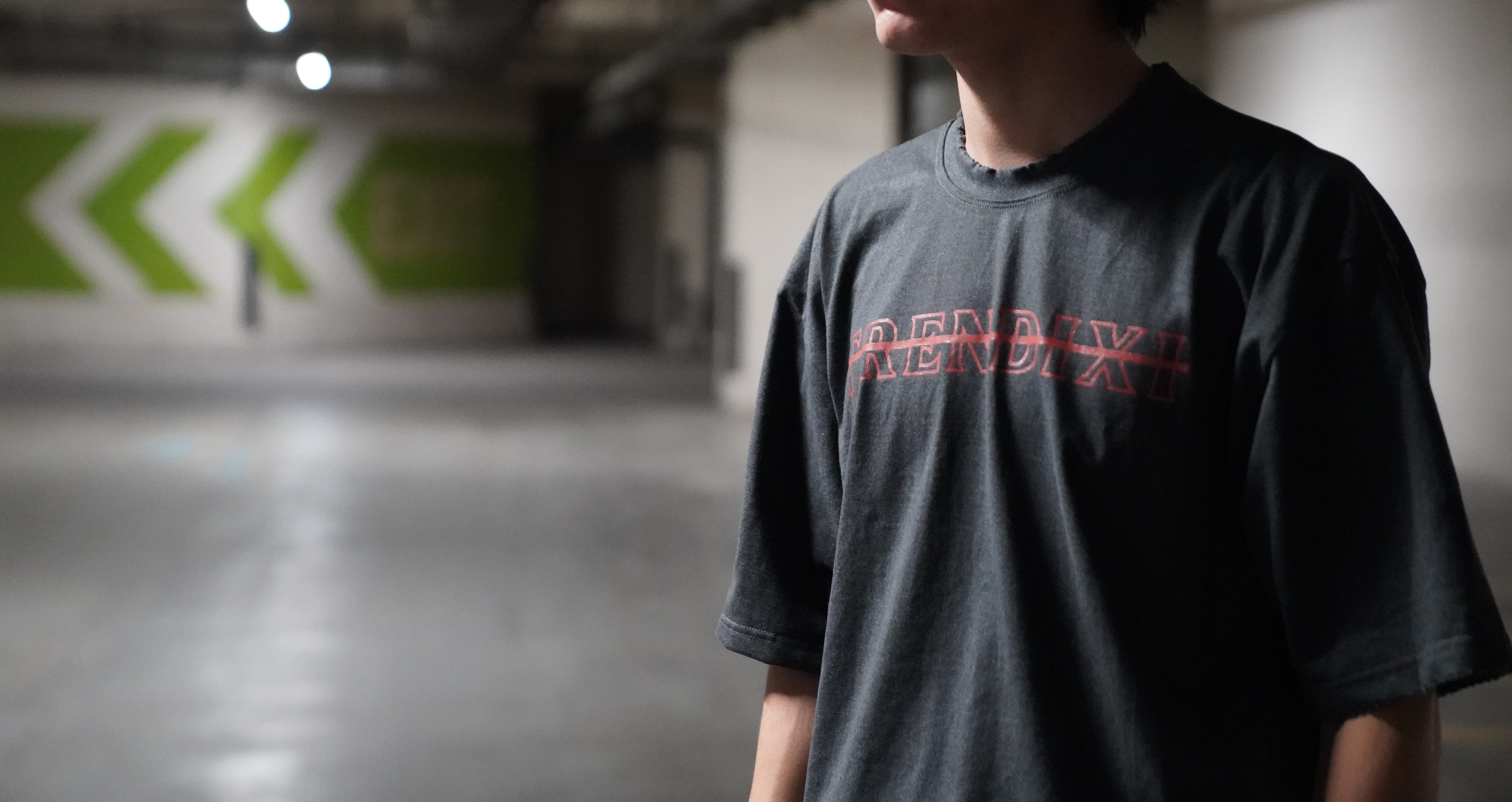 WEAR THE TREND 

WEAR TRENDIXI